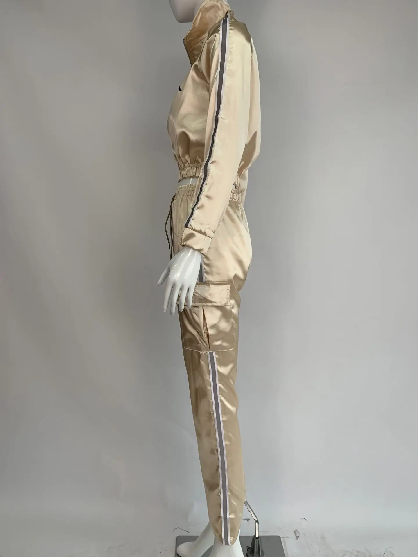 BOOFEENAA/осенний наряд для женщин, наборы для бега, светоотражающие полосатые неоновые атласные спортивные костюмы, спортивные костюмы, комплект из двух предметов, топ и штаны, C0-AE64