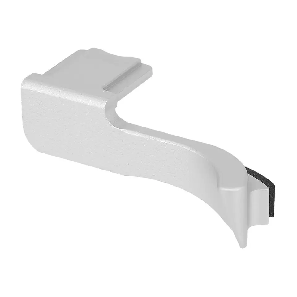 ライカM10ハンドグリップ シルバー 買ったモノ】Leica M10用グリップに