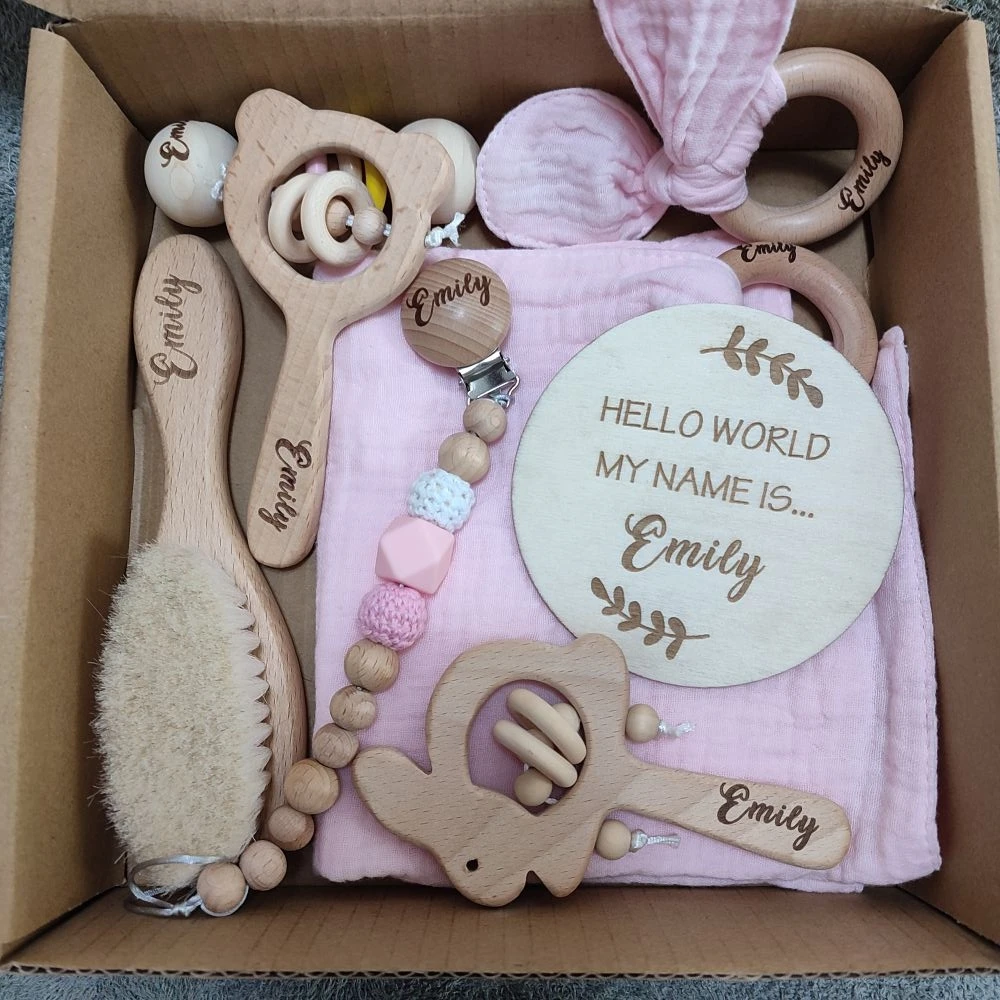 Baby Gift Box 8pcs with Personalized Name Natural Wood Teether Rattle Set Baby Toy Name Announcement Brush for gift box