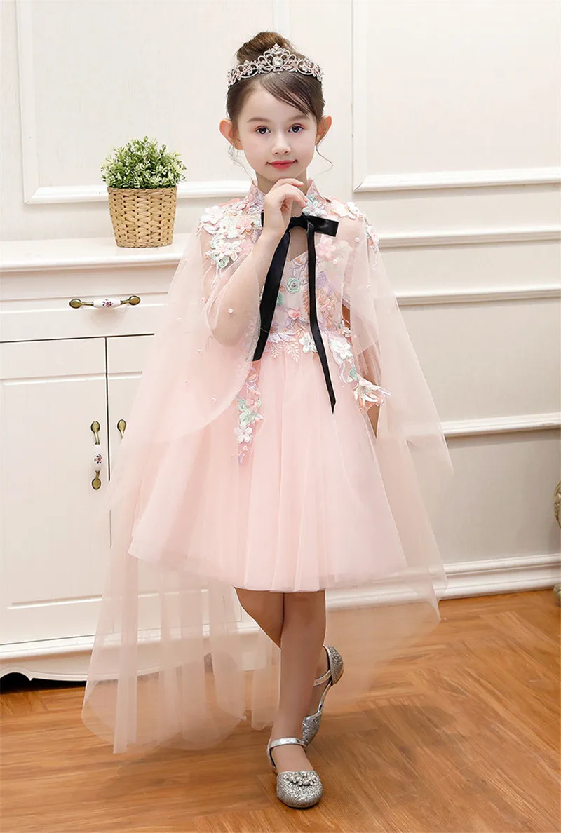 9518431197_1912378081