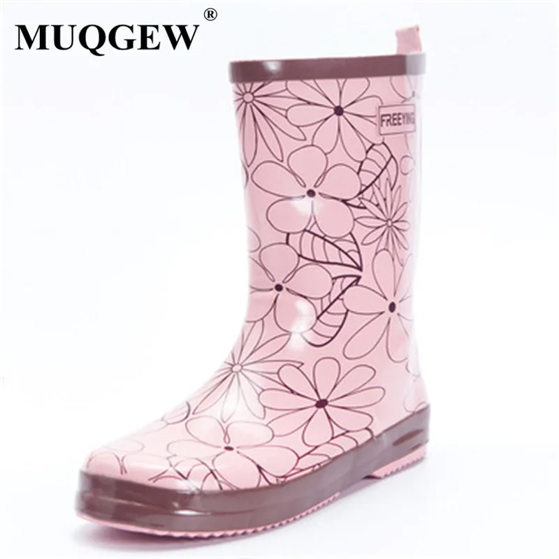 

Women Mid-Calf Rain Boots Stylish Sweet Colorful Print Waterproof Flat Shoes Rubber Platform Slip On Lady Booties Daily Footwear