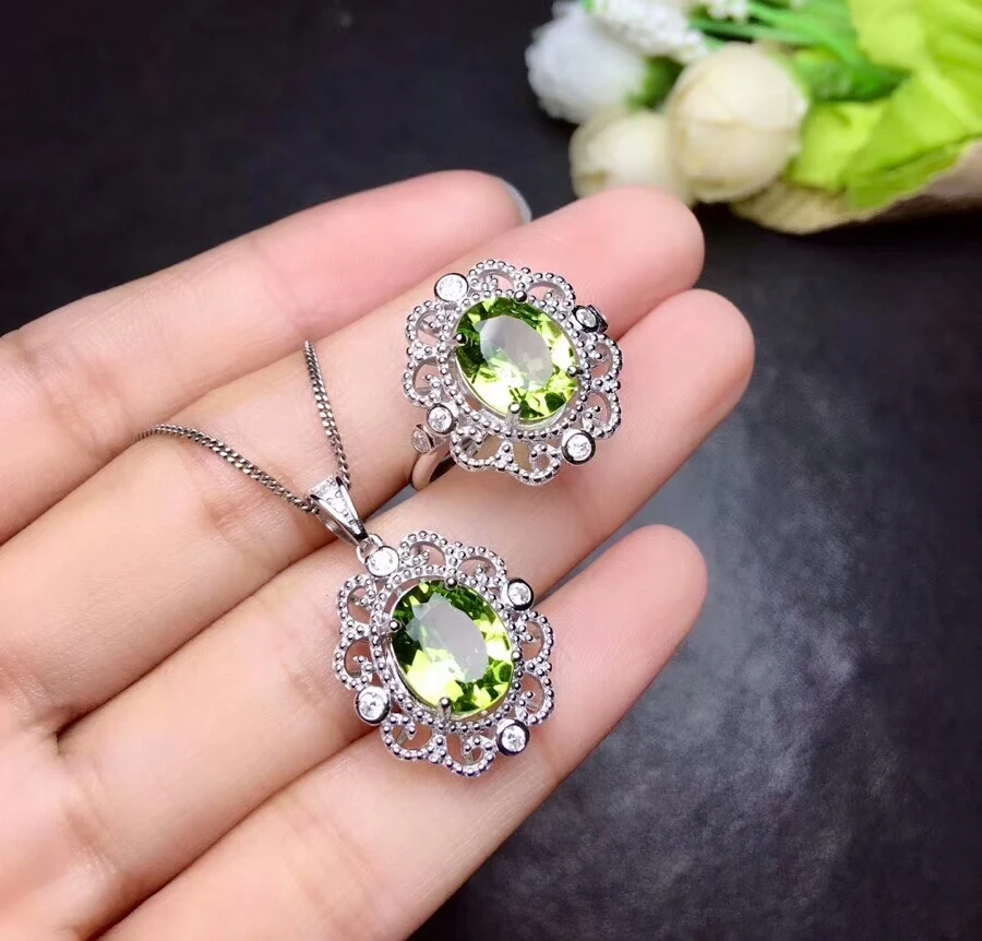 

[MeiBaPJ Fashion Natural Peridot Gemstone Ring and Necklace for Women Real 925 Sterling Silver Green Stone Fine Jewelry Set