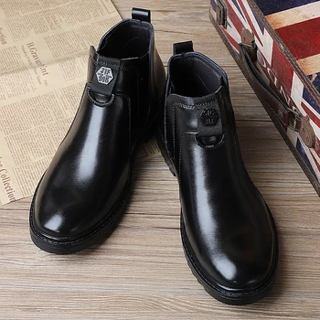 

wear leather sports 2020 men sneakers sale mens Sneaker male sport shoe shoes man hot Casual flat Mens loafers leisure causal