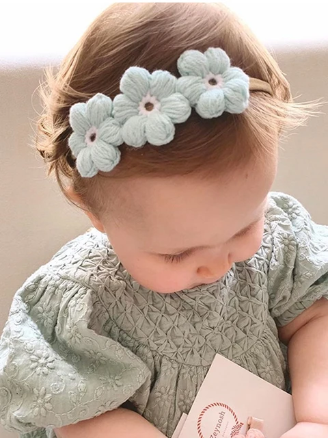 ꫛꫀꪝ【シロツメクサ&ミモザリボン】ベビーヘアクリップ　キッズヘアクリップ ꫛꫀꪝ【シロツメクサ&ミモザリボン】ベビーヘアクリップ キッズ