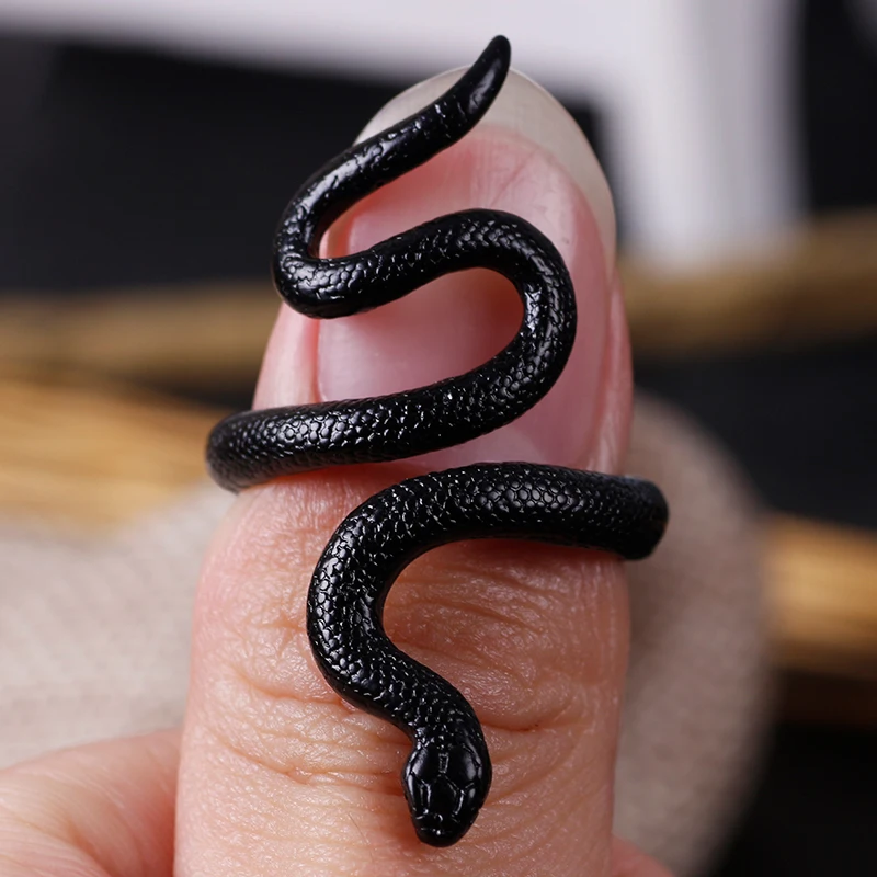 Anime Rings for Men Women Punk Goth Snake Ring Exaggerated Black Plated Gothic Adjustable Party Gift Jewelry Mujer Bijoux finger ring adjustable rings animal ring
