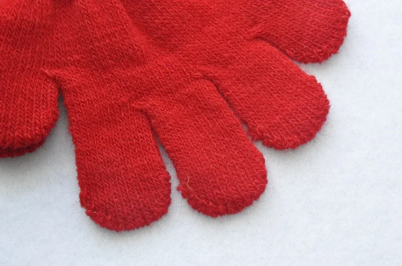 cute baby accessories 1-3years Children Winter Warm Gloves Baby Girls Baby Boys Toddler Knitted Acrylic Gloves KF198 cool baby accessories