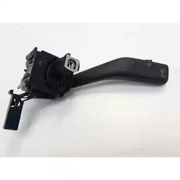 

1K0953519 COMMAND CLEAN VOLKSWAGEN TOURAN (1T1)