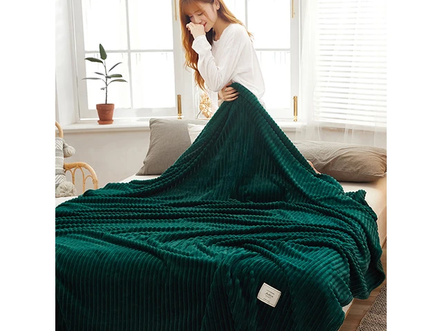 Wegrijden Krijger Verovering Ehomebuy Winter Blanket For Bed Fluffy Velvet Bedspread 220x240 Warm  Blankets On The Sofa Decorative Fleece Blanket Noridc Style - Blanket -  AliExpress