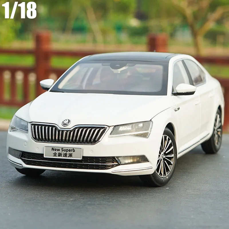 PROD 4001050852399 1/18 ALL NEW Skoda SUPERB Diecast Metal Model Toy
Car Boys Birthday Gifts Free Shipping