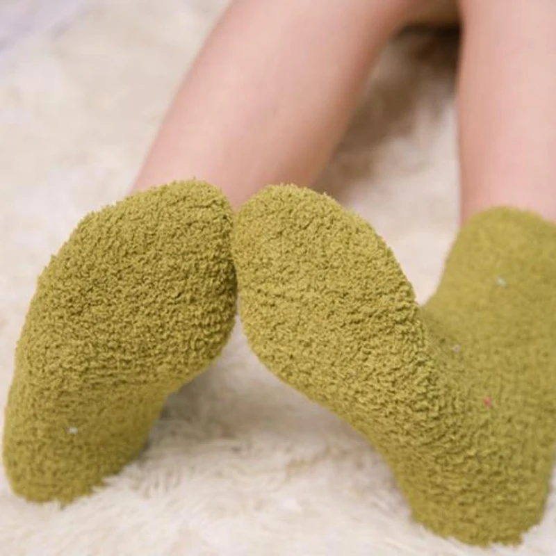 Женские носки 1 пара, модные новые длинные зимние носки ярких цветов с милым сердцем, толстые модные мягкие теплые женские носки Kawaii