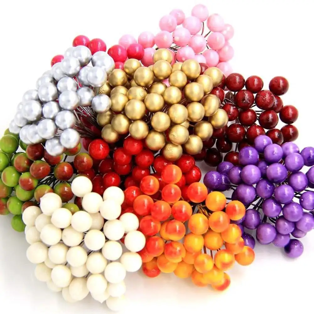 

40Pcs on 1 Bunch Emulated Artificial Berries Lifelike Fake Fruit Food Home Decor