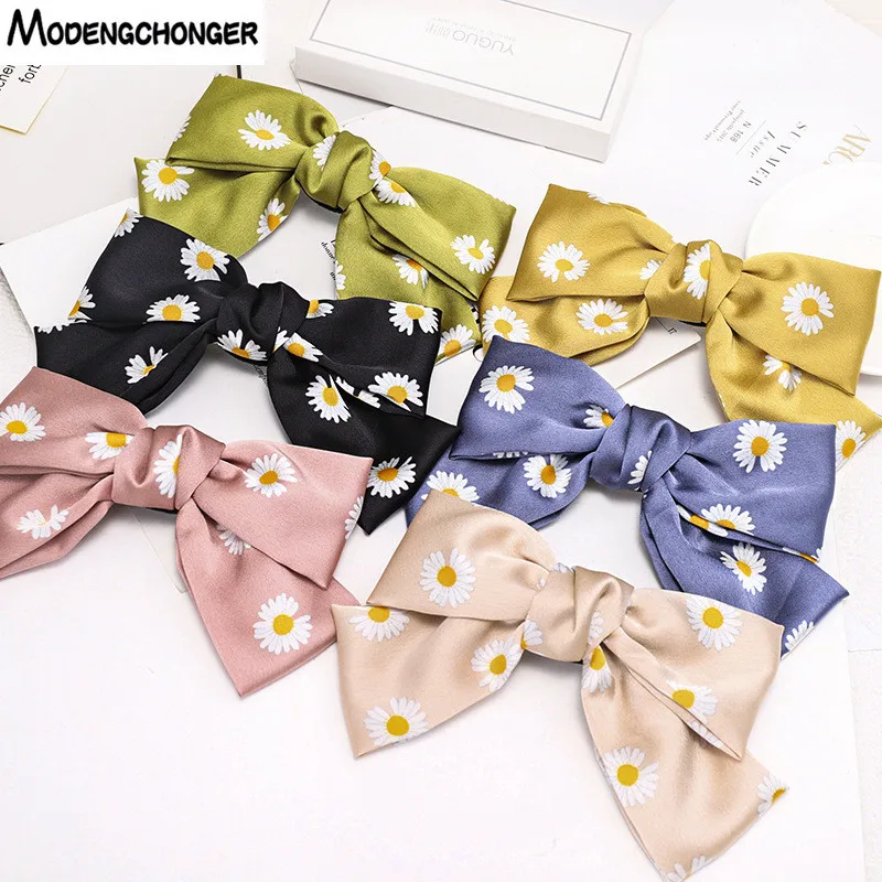 

Spring Small Daisies Barrettes Bow Hair Clip For Women Knotted Bow Double Layer Hairpin Ins Ponytail Clip Girls Hair Accessories