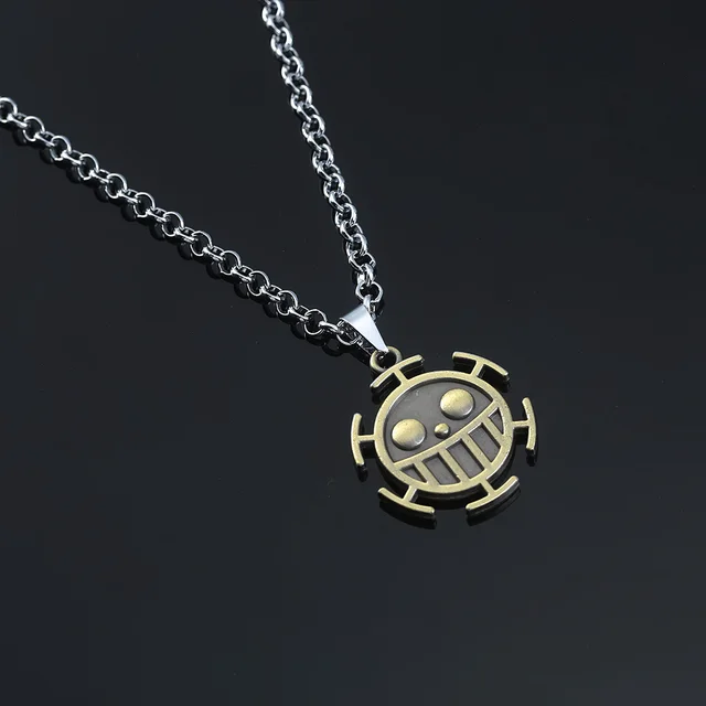 Anime One Piece Metal Necklace Luffy Ace Pirate Skull Hat Pendant Chain Choker Man Cartoon Necklaces Charm Jewelry Collar Gift bronze culian