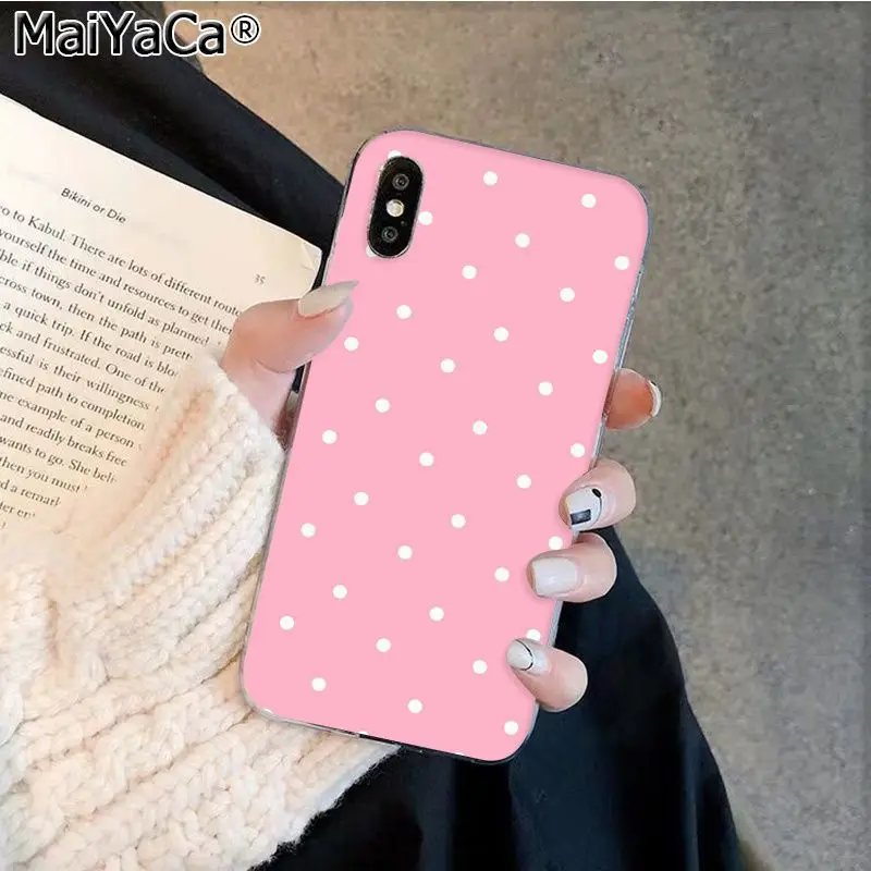 Cartoon cute pink wave dot circle graphic