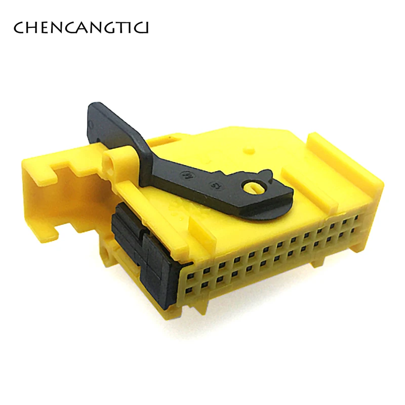 1 Set 26 Pin 0.6 MM Plug ECU Automotive Connector Wiring Harness