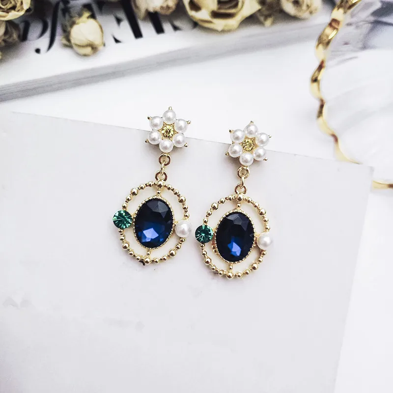 New-Fashion-baroque-pearl-earrings-wind-flowers-disc-geometry-temperament-earrings-Long-pendant-earrings-women-jewelry