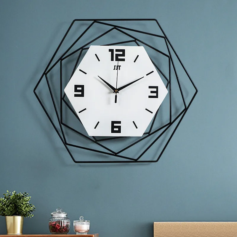 Nordic Iron Wall Clock Living Room Modern Minimalist Personality Watch Creative Fashion Silent Irregular Quartz | Дом и сад
