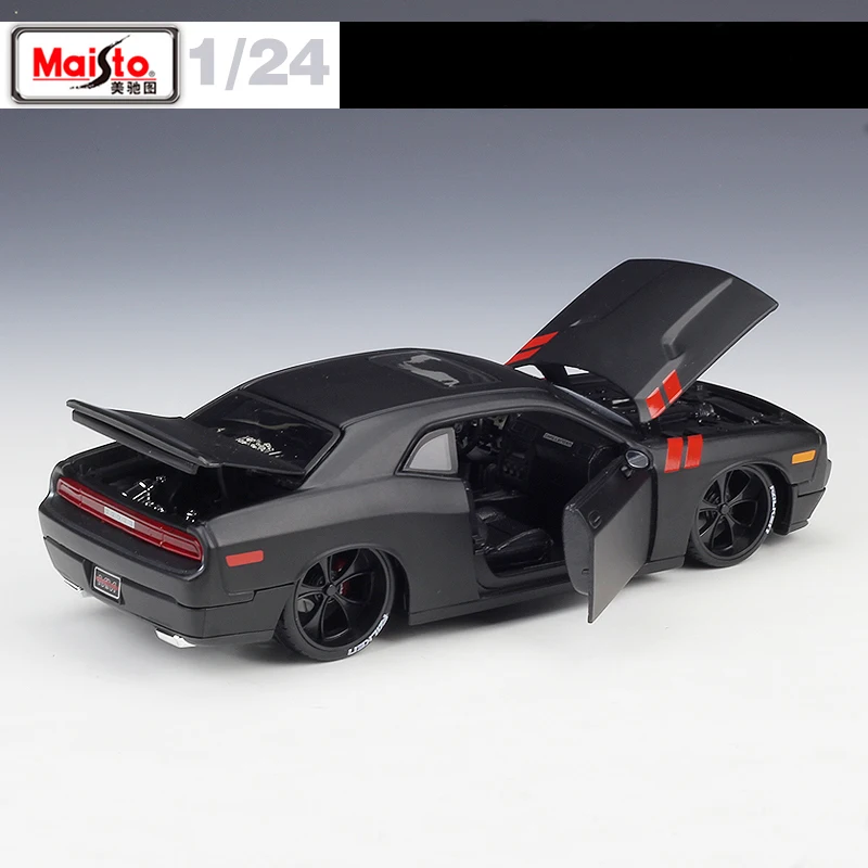 1:24 Maisto 2008 DODGE Challenger модифицированная версия модель автомобиля крутая черная литая под давлением модель автомобиля игрушка Дети подарки новая коробка