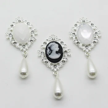 

Wholesale Price Metal Alloy Pendant 5Pcs/Lot 25*55mm Beautiful Buttons Metal Handwork Festive Party Warm and Romantic Love Decor