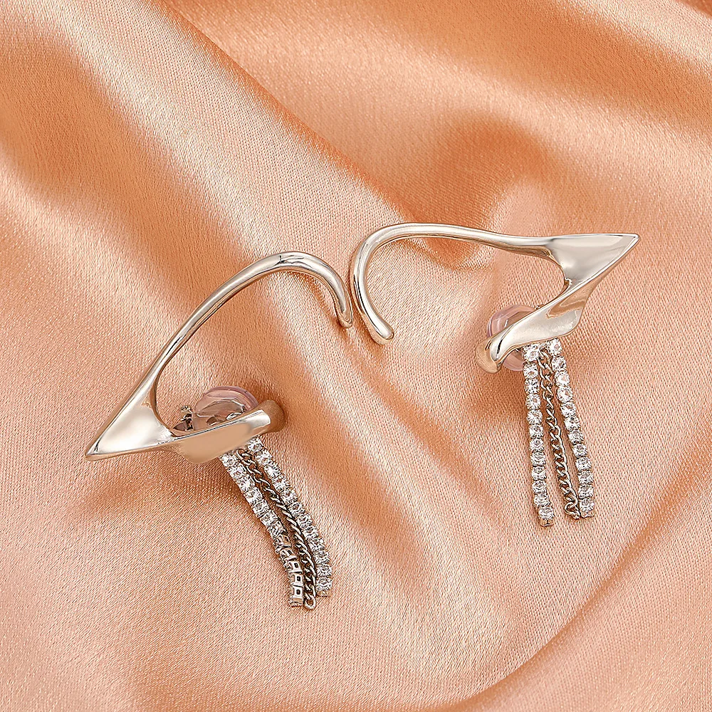 Meetvii Fairy Ear No Pierced Ear Cuff Clip Chain Tassel Clip Earrings for Women Silver Color Korean Jewelry Female Earcuff - Image 2