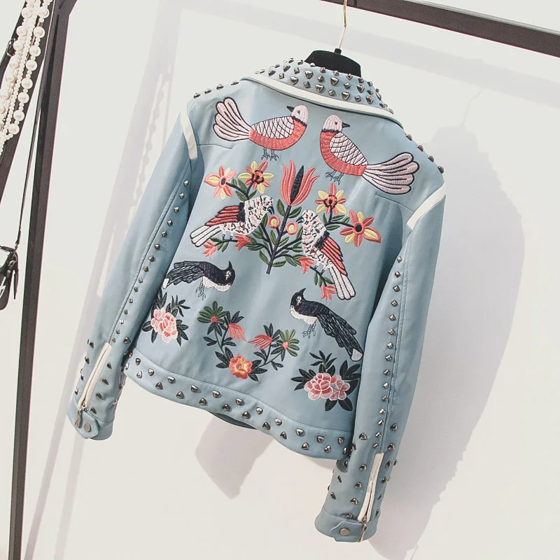 

Plus Size 5XL Autumn Winter Warm Leather Jacket Woman Fashion Embroidered Rivet Locomotive Jacket Lapel Short Pu Leather Coat