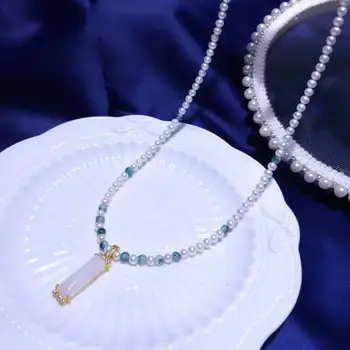 

Handmade unique Vintage natural freshwater pearl and Jade pandent necklace gold plated