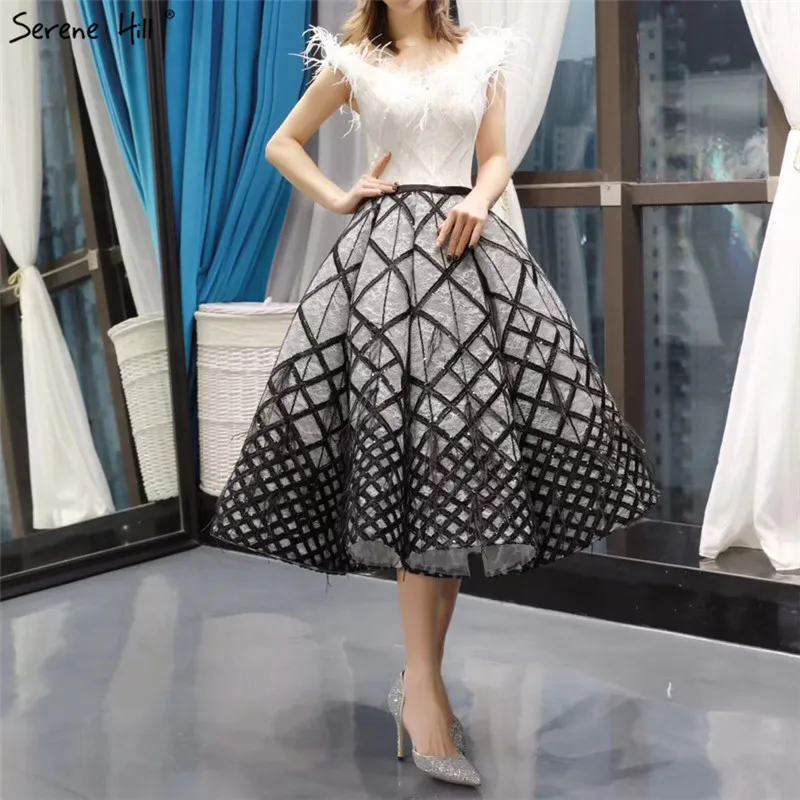 Коктейльные платья русалки с белыми и черными перьями 2020 без рукавов сексуальное