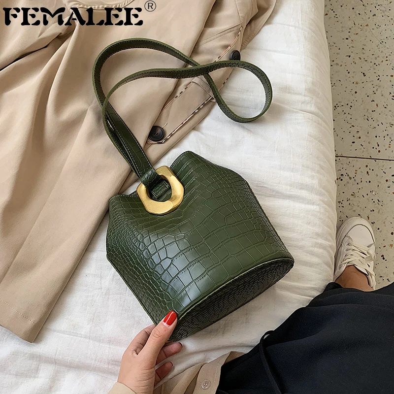 

Fashion Stone Pattern Women Bucket Bag Vintage Metal Lock Messenger Bag Quality Retro Shoulder Bag Crocodile Crossbody Bag Tote