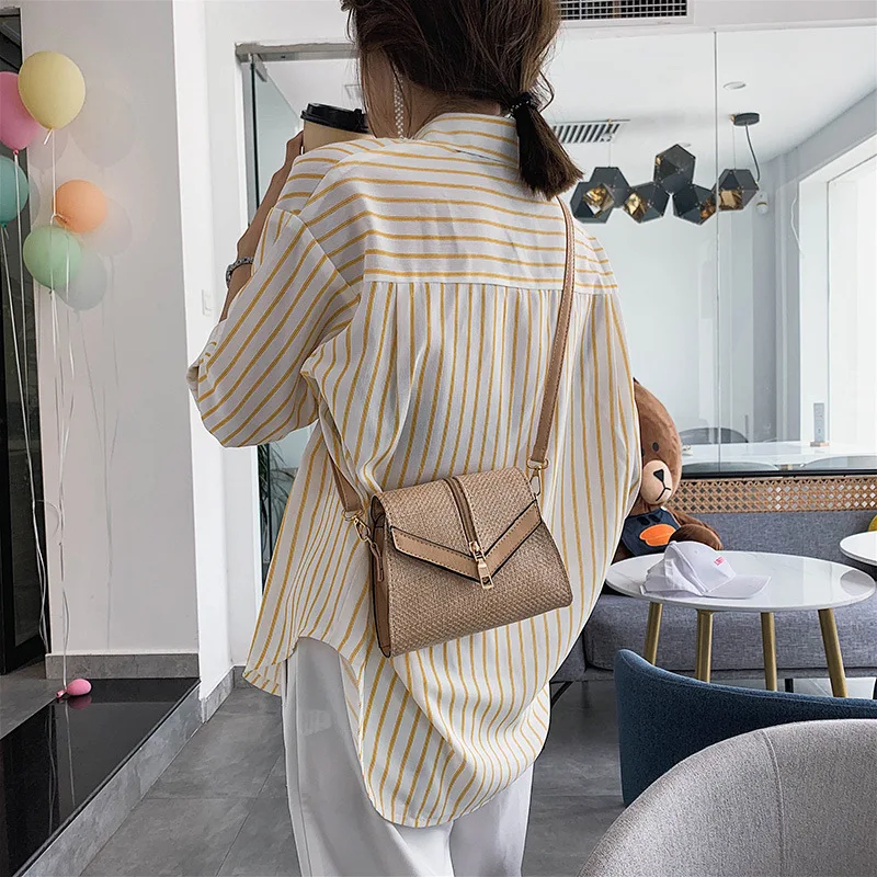 

New Arrival Ladies' Bag New Style Korean Version of the Versatile Straw Bucket Bag INS Fashion Shoulder WOMEN'S Bag