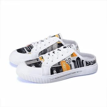 

2020 Summer Men New Fashion Half Slipper Canvas Shoes Casual Shoes Lightweight Breathable Mens Shoes Zapatillas Hombre Men Shoe