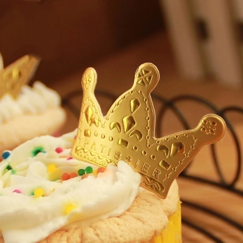 50Pcs/lot Gold Princess Crown Cake Topper Favors Party Cupcake Picks Wedding Birthday Decorations Accessories