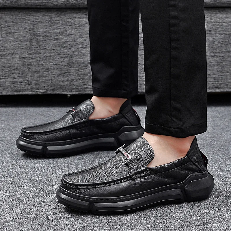 

2019 New Style Men Full-grain Leather Moccosins Genuine Leather Breathable Soft Bottom Foot Covering Slip-on MEN'S SHOES