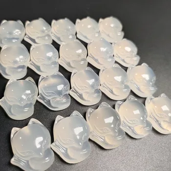 

Natural White Chalcedony Little Fox Pendant Gadget Ice Seed Chalcedony Agate Fox Peach Blossom Bracelet Accessories