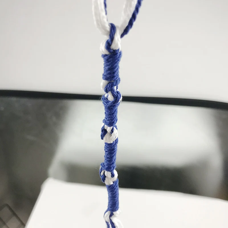 유대교 Tzitzits 파란색 실이 있는 흰색 4개 세트 - 술(더 긴 파란색 메시아 실 포함) Royal Blue Tzitzit