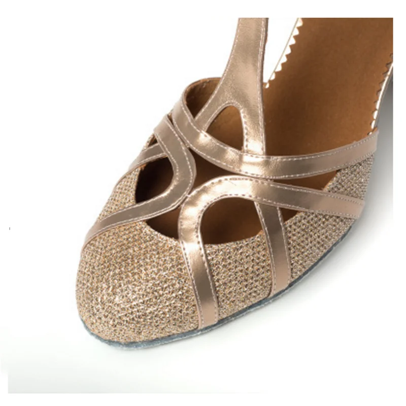 Dance Shoes Standard Ballroom Dance Shoes For Women Glitter Closed Toe Modern Dance Shoes Salsa Ballroom Tango Latin