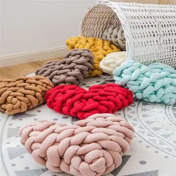 

Handmade Heart-shaped Knotted Pillow Cotton Knotted Soft Cute Cushion Photography Photo Props Sofa Home Decor 28*27cm