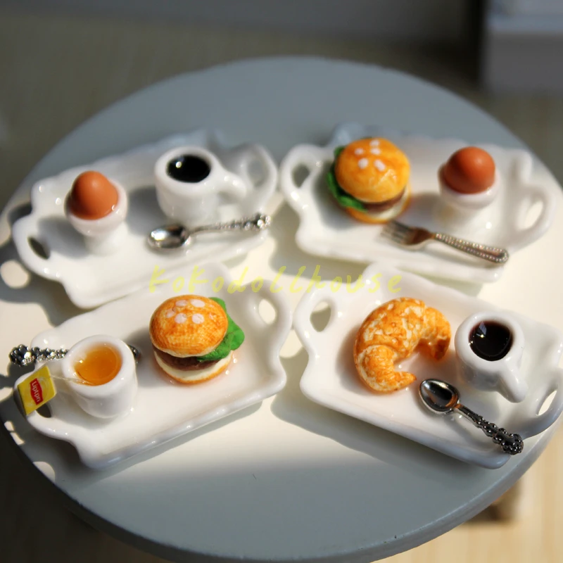 Lot de vaisselle miniature en terre cuite / taraïettes provençales