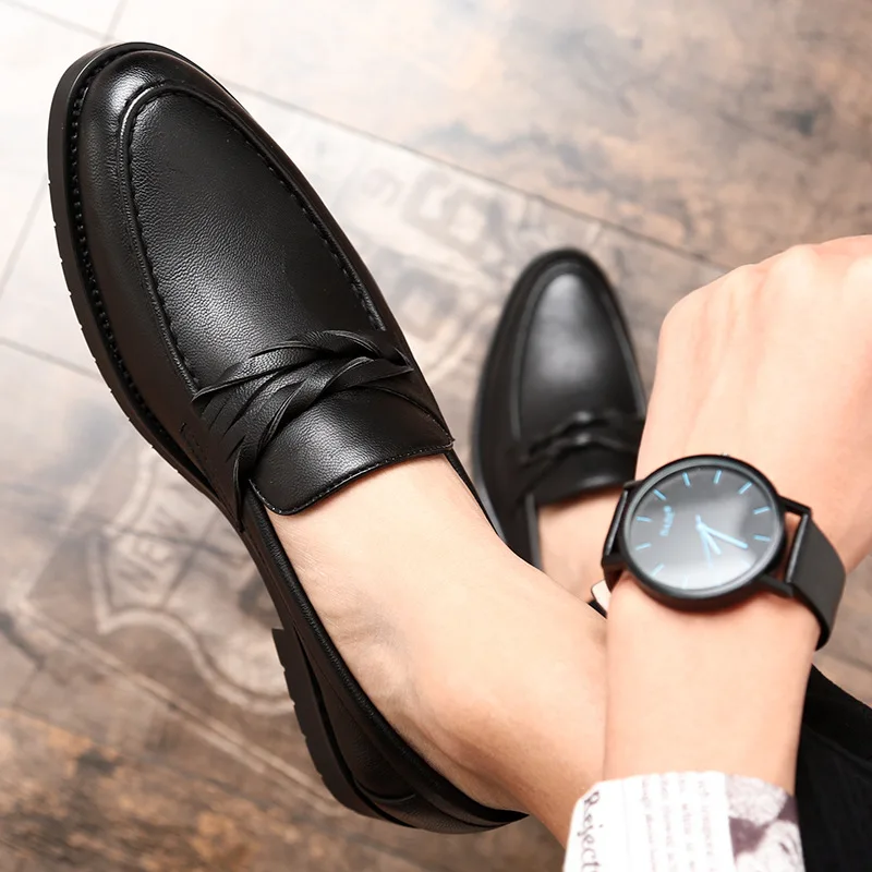 

Small Leather Shoes Men's Korean-style Social Casual Slip-on Loafers Hair Stylist Trendy Shoes Versatile Men England Leather Sho