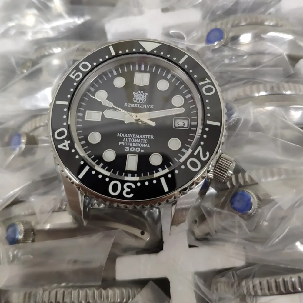 

2019 Diver Watches Stainless Steel Men's Automatic Mechanical Watch Luminous 300M Water Resistant Sports Watch