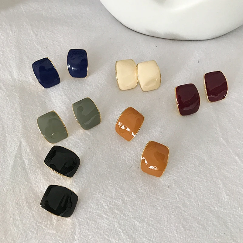 Женские серьги-гвоздики квадратной формы 7 видов | Украшения и аксессуары