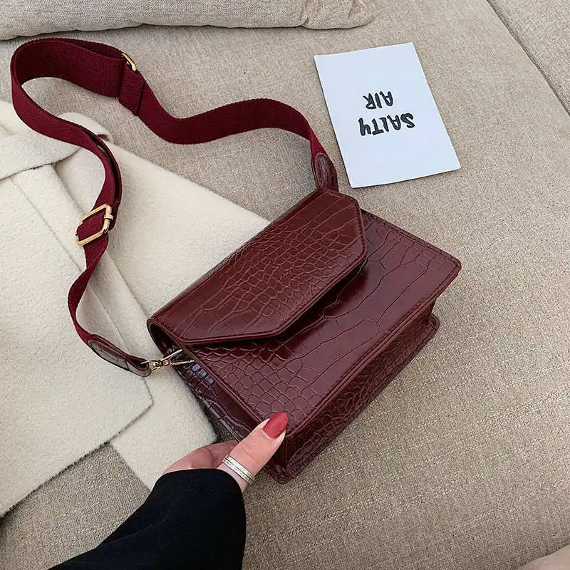 

Women Messenger Bags Famous Brand Ladies Hand Bags Hand Bag Sling Bag Black Fashion Small Handbag Bolsa