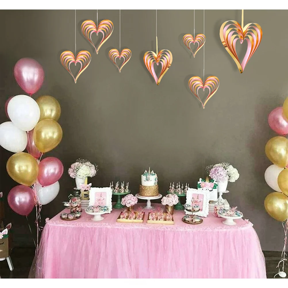 

Set of 4pcs Heart Shaped Hanging Decoration Three-dimensional Paper Decoration for Valentines Day Wedding (Golden)