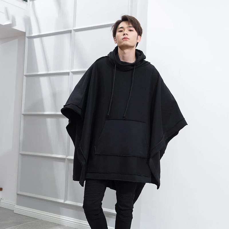 

Men's coat new autumn/winter loose bat cape cape cape hoodie for men in black medium length thick hoodie yamamoto style