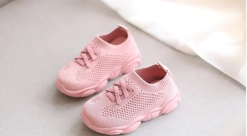 Брендовая детская обувь; Детские кроссовки с нескользящей мягкой подошвой; повседневные кроссовки на плоской подошве; детская спортивная обувь; размеры 21-36