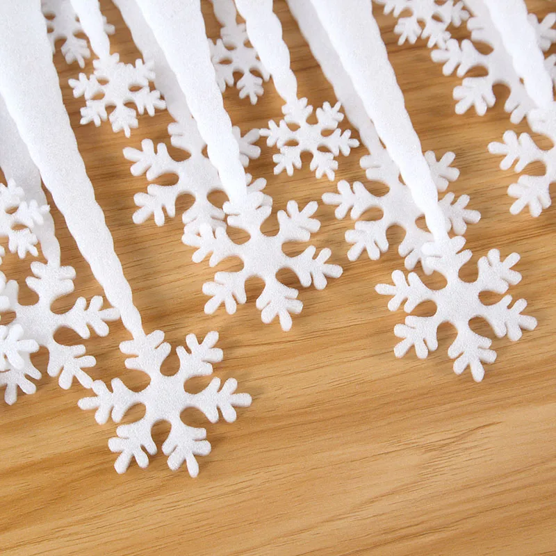 2pcs/lot Christmas White Snowflake Artifical Snow Ice Strip Xmas Decoration Ornament Pendants Festival Party Window Decoration