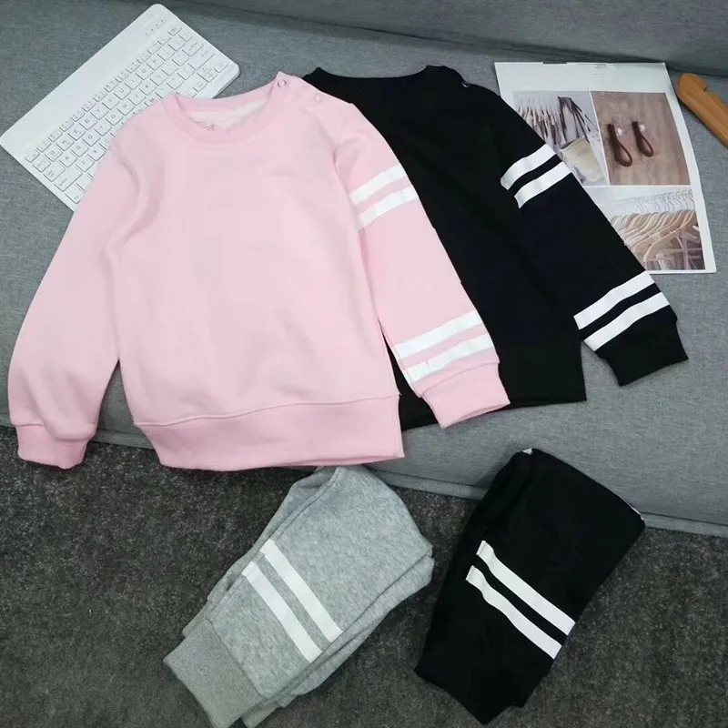 

2019 newest brand Kid Clothes Set long Sleeve T-shirts Plus Pants for 90-150 Children Casual Clothes blue pink