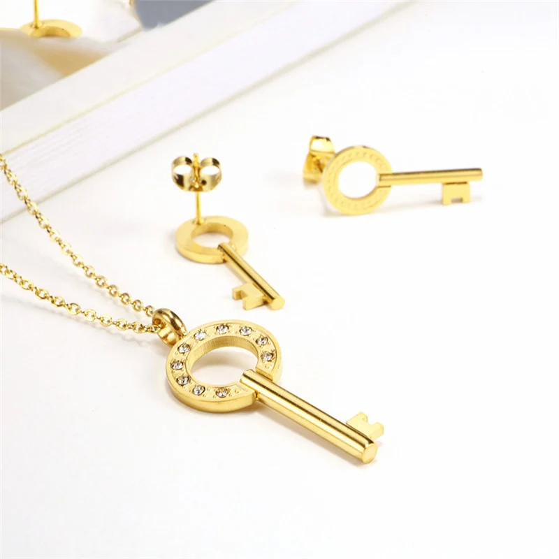 OUFEI, ожерелье с надписью Love, ожерелье с кулоном, наборы сережек, ювелирные изделия из нержавеющей стали, женские модные ювелирные наборы, летний доступ
