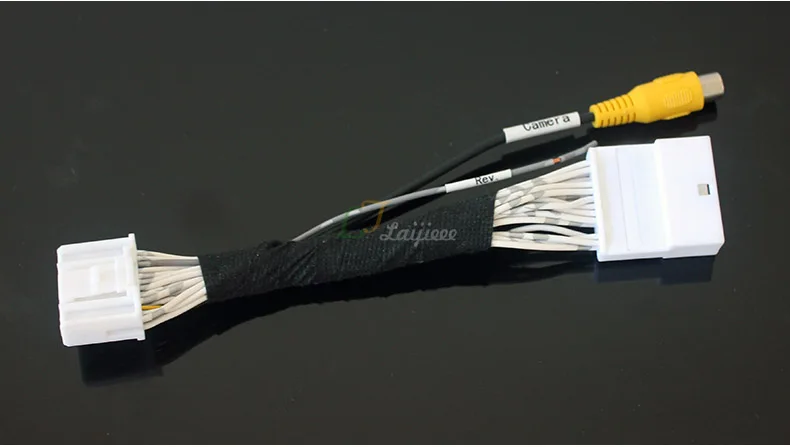 1132C Renault Dacia Rear camera Kit (11)