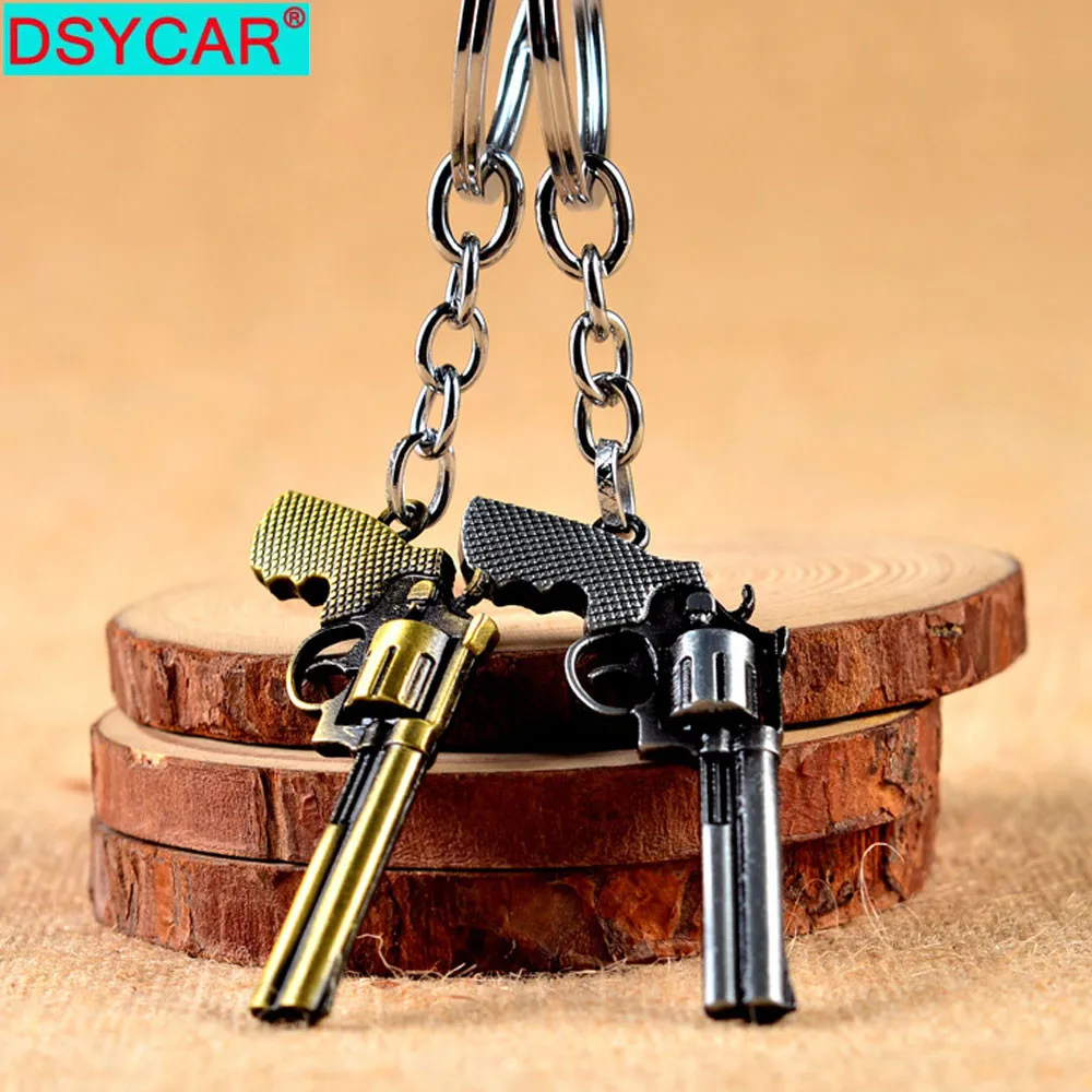 

DSYCAR 1Pcs Mini Metal Keyring Gun Model Keychain Pendant Keychain Gift for Boyfriend Weaphones and Gun Enthusiasts New