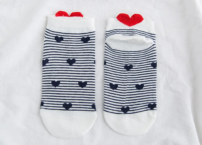 Kawaii/женские 3D носки с ушками, с узором в виде красного сердца, с большими глазами, Милые простые базовые носки для девушек - Цвет: 1Heart Stripe